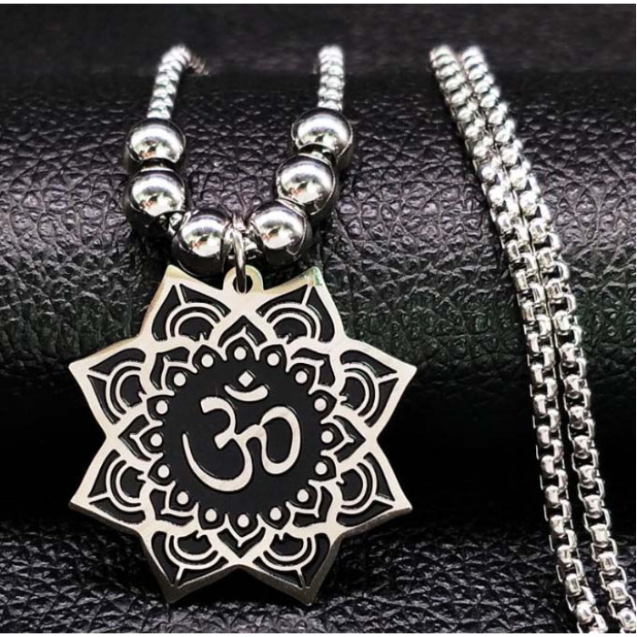 Кулон Ом в лотосі з ланцюжком Кулон Ом в лотосі з ланцюжком